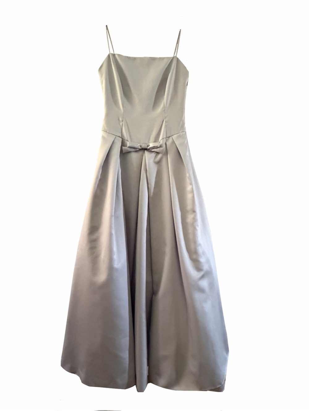 Vera Wang Silver/Light blue Satin Spaghetti-Strap Gown with Waist Bow